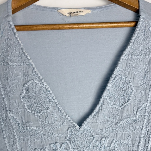 Lucky Brand - Embroidered Blue Baby Doll Top, Women’s size Medium - Picture 8 of 9